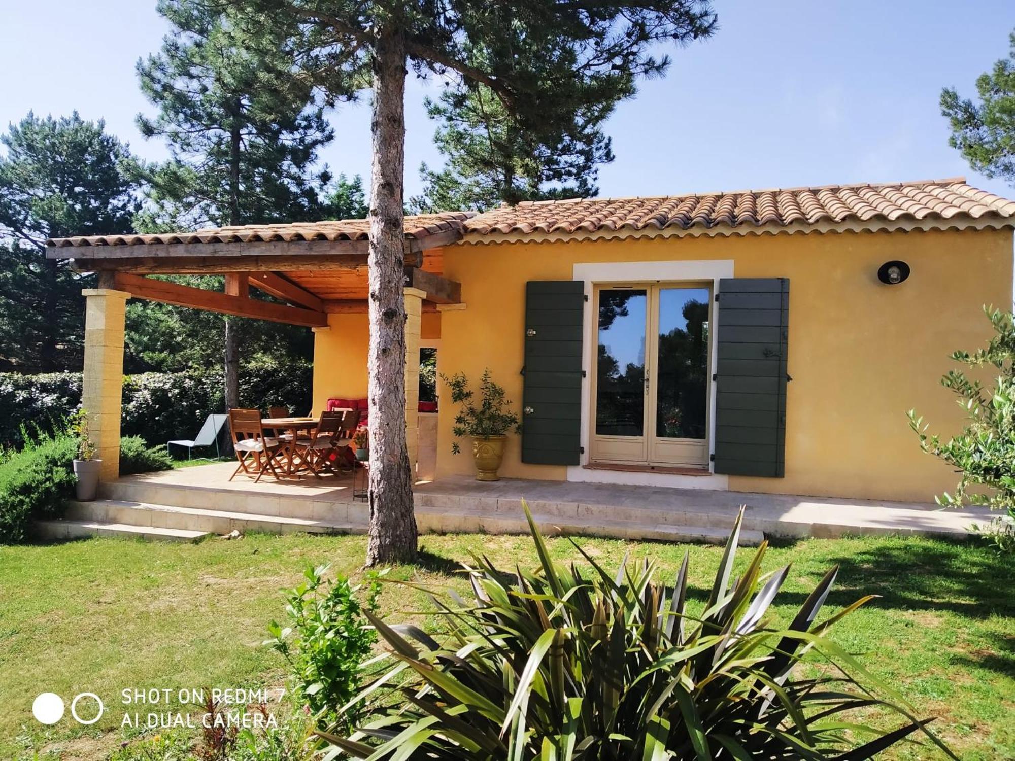 Proche Uzes Petit Gite Avec Grande Cuisine D'Ete Et Piscine Saint-Siffret エクステリア 写真
